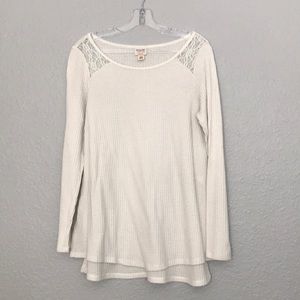 MOSSIMO CREAM TOP